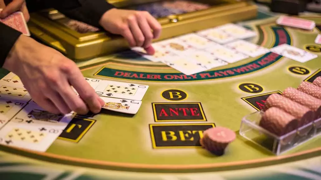 Casino Etiquette: Navigating the World of Gaming with Confidence and Class